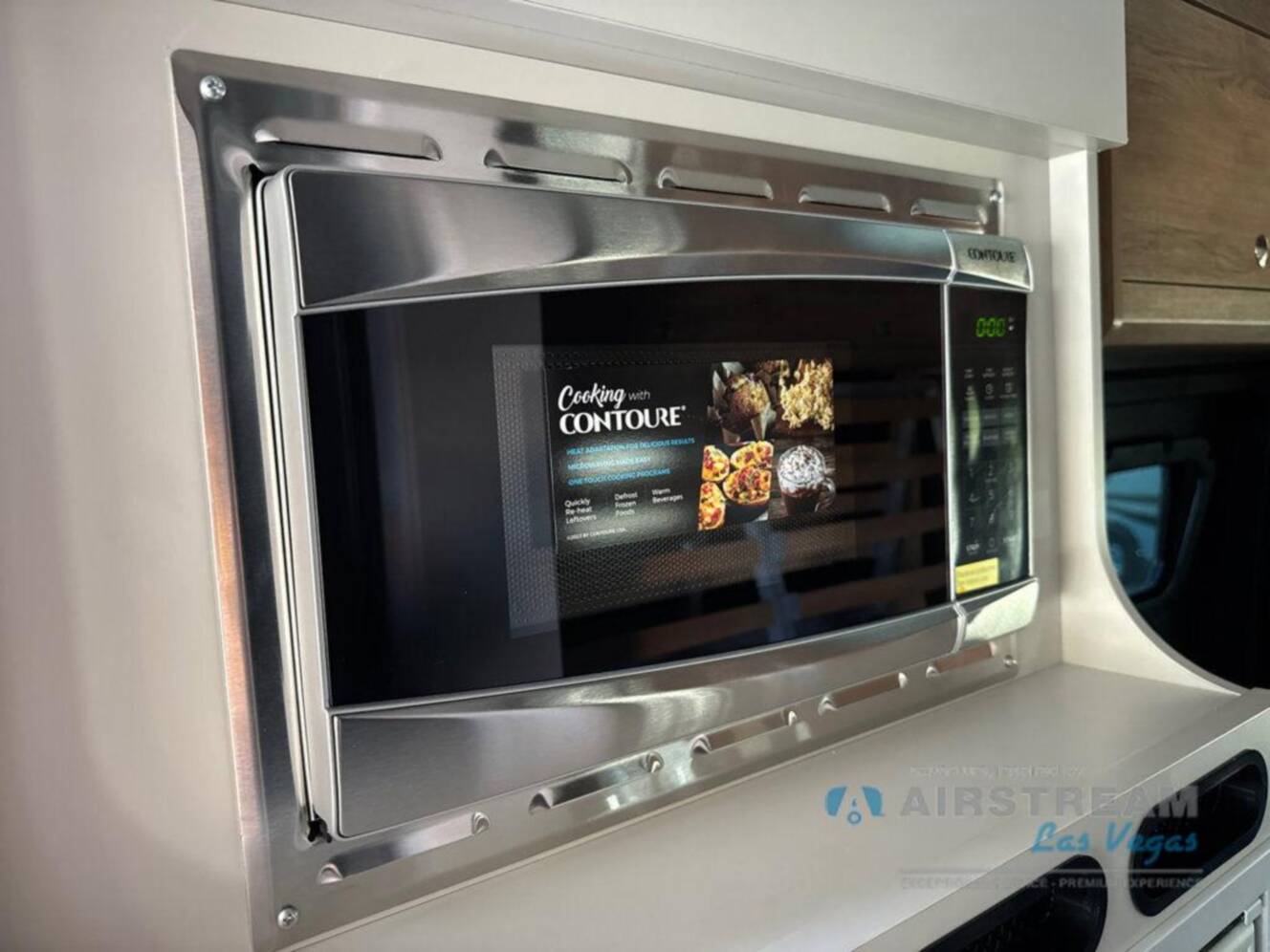 A photo of this 2026 Airstream Rangeline Hard Top