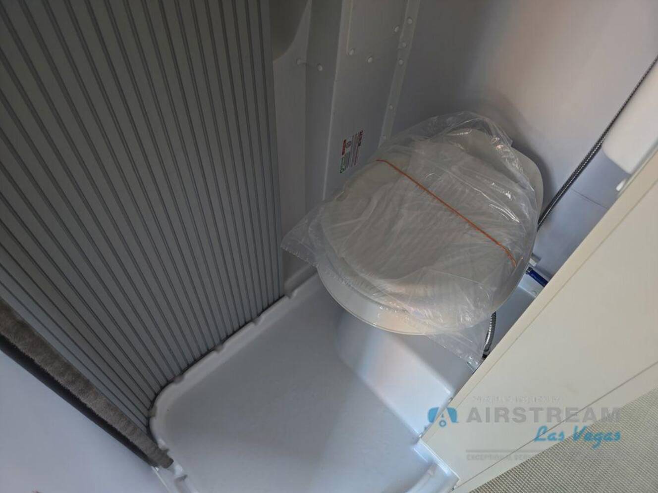 A photo of this 2026 Airstream Rangeline Pop Top
