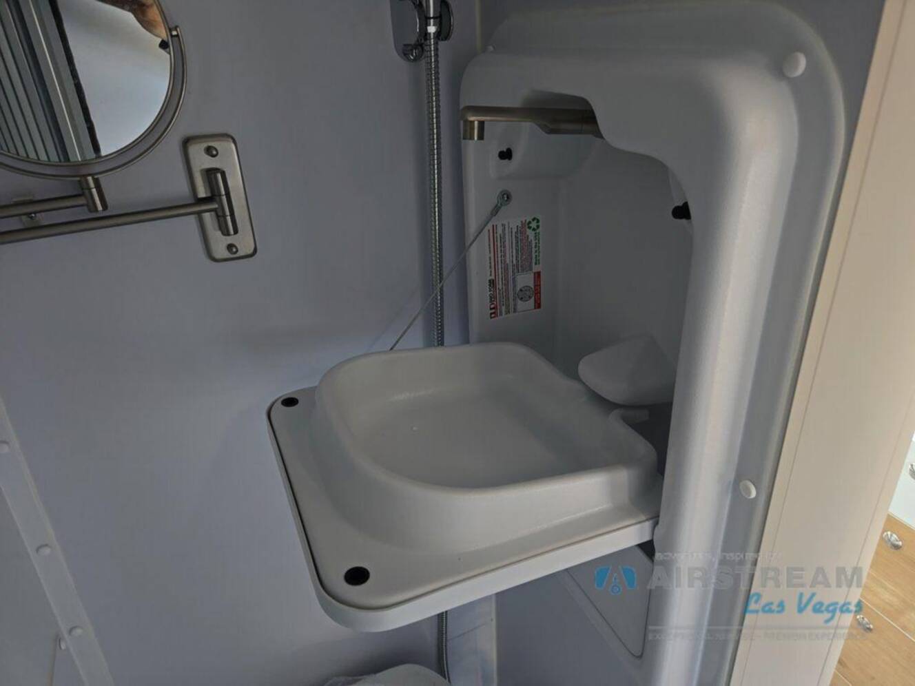A photo of this 2026 Airstream Rangeline Pop Top