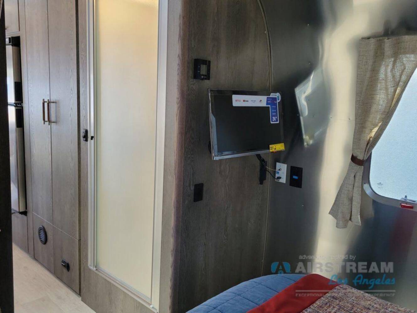 A photo of this 2026 Airstream Stetson 6666 Special Edition Queen Bed