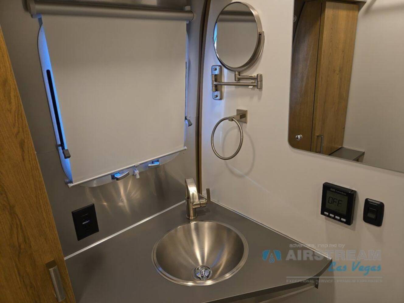 A photo of this 2026 Airstream Trade Wind 25FBQ Hatch