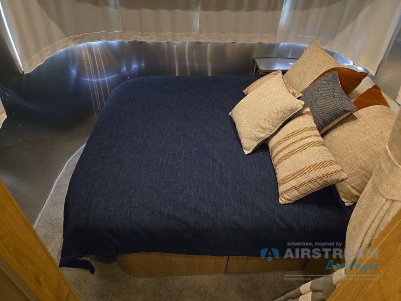 A photo of this 2026 Airstream Trade Wind 25FBQ Hatch