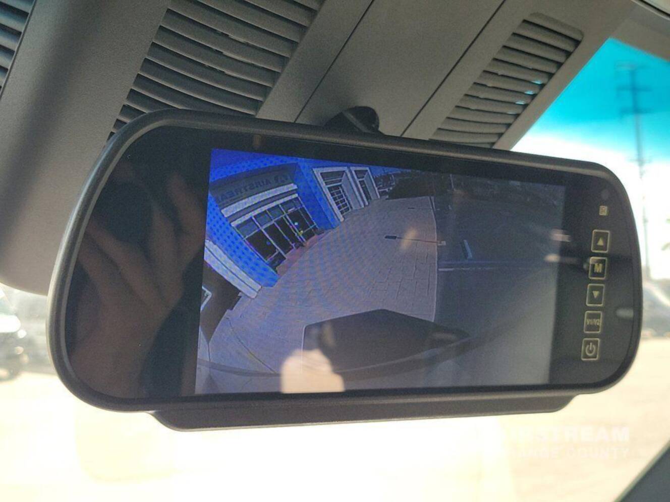 A photo of this 2025 Airstream Atlas Murphy Suite E1