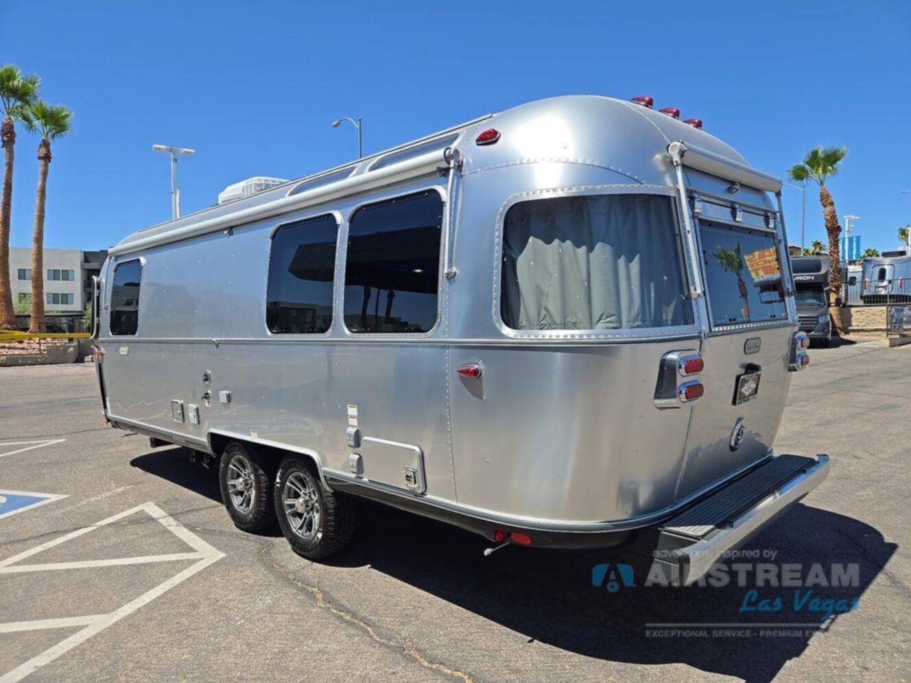 A photo of this 2026 Airstream Trade Wind 25FBQ Hatch