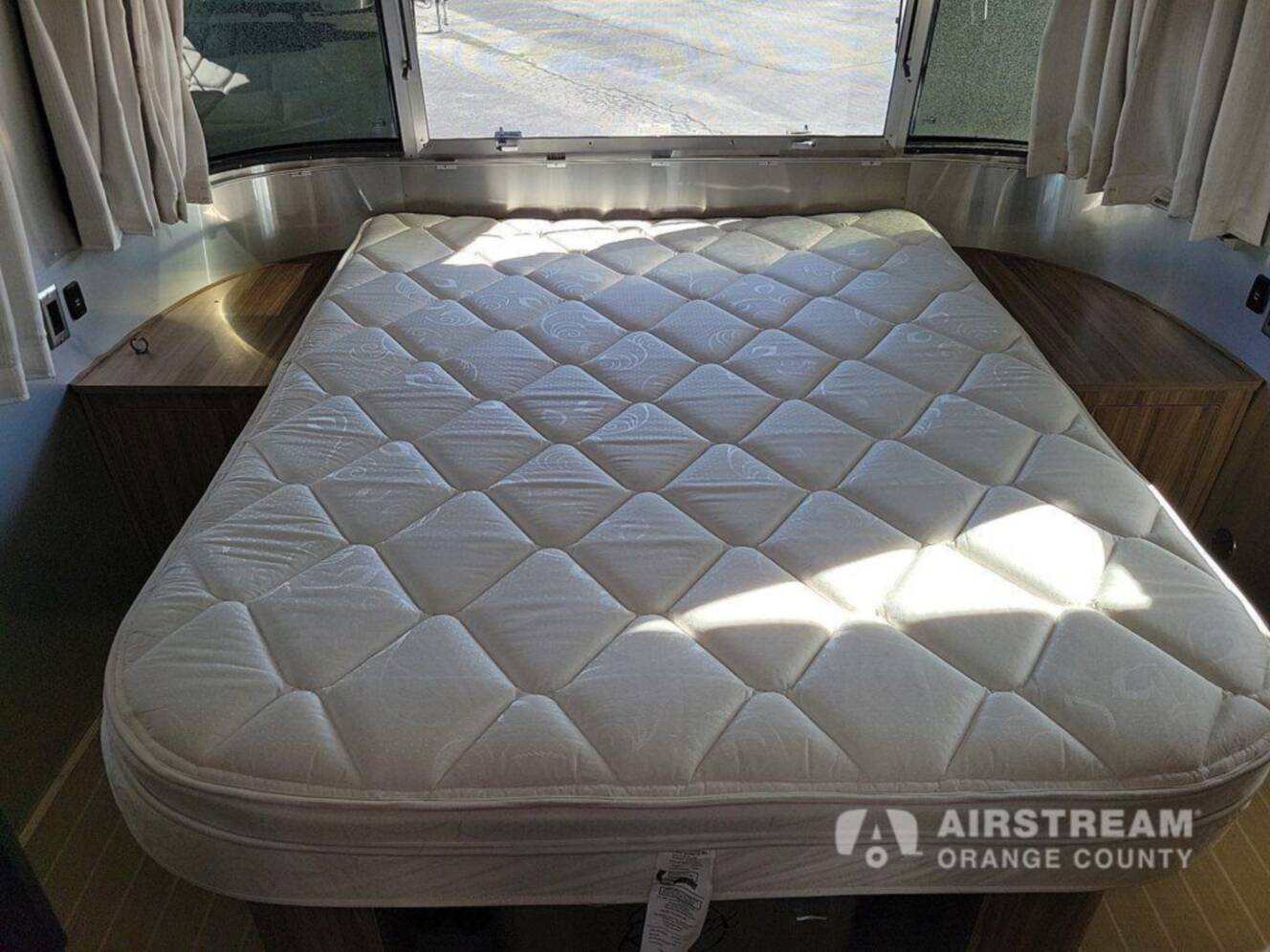 A photo of this 2019 Airstream Tommy Bahama 27FB