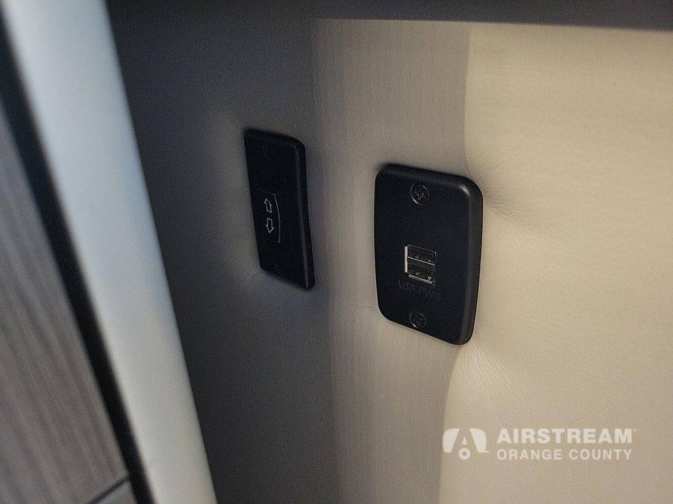 A photo of this 2025 Airstream Atlas Murphy Suite E1