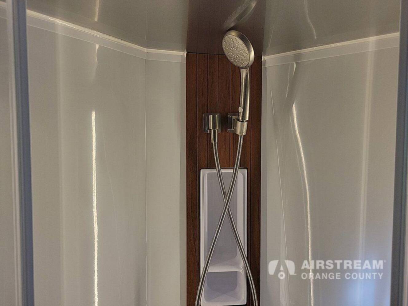 A photo of this 2025 Airstream Atlas Murphy Suite E1