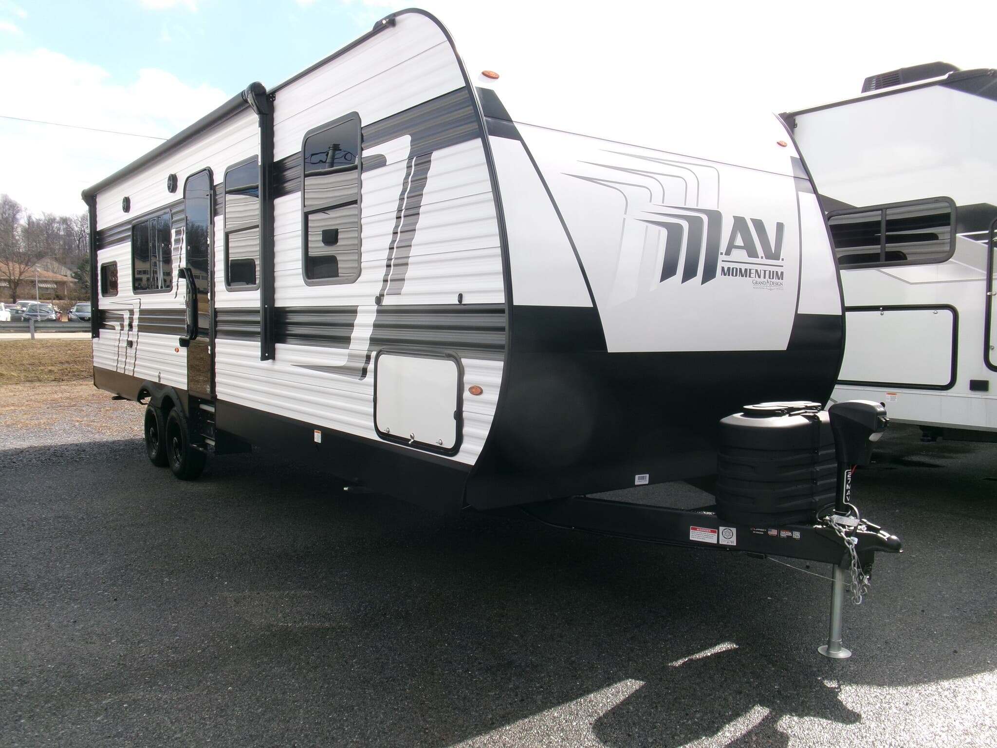 2026 Grand Design Momentum MAV 27MAV in duncansville PA