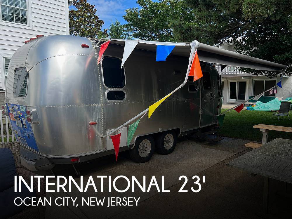 2009 Airstream International 23D Signature in ocean city NJ