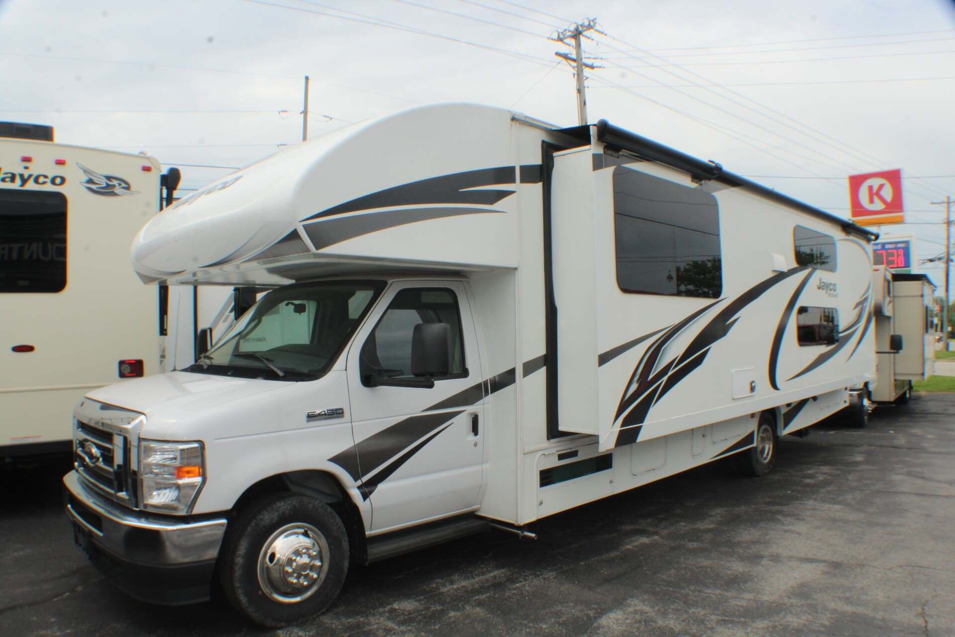 2021 Jayco Redhawk 31F in clyde OH