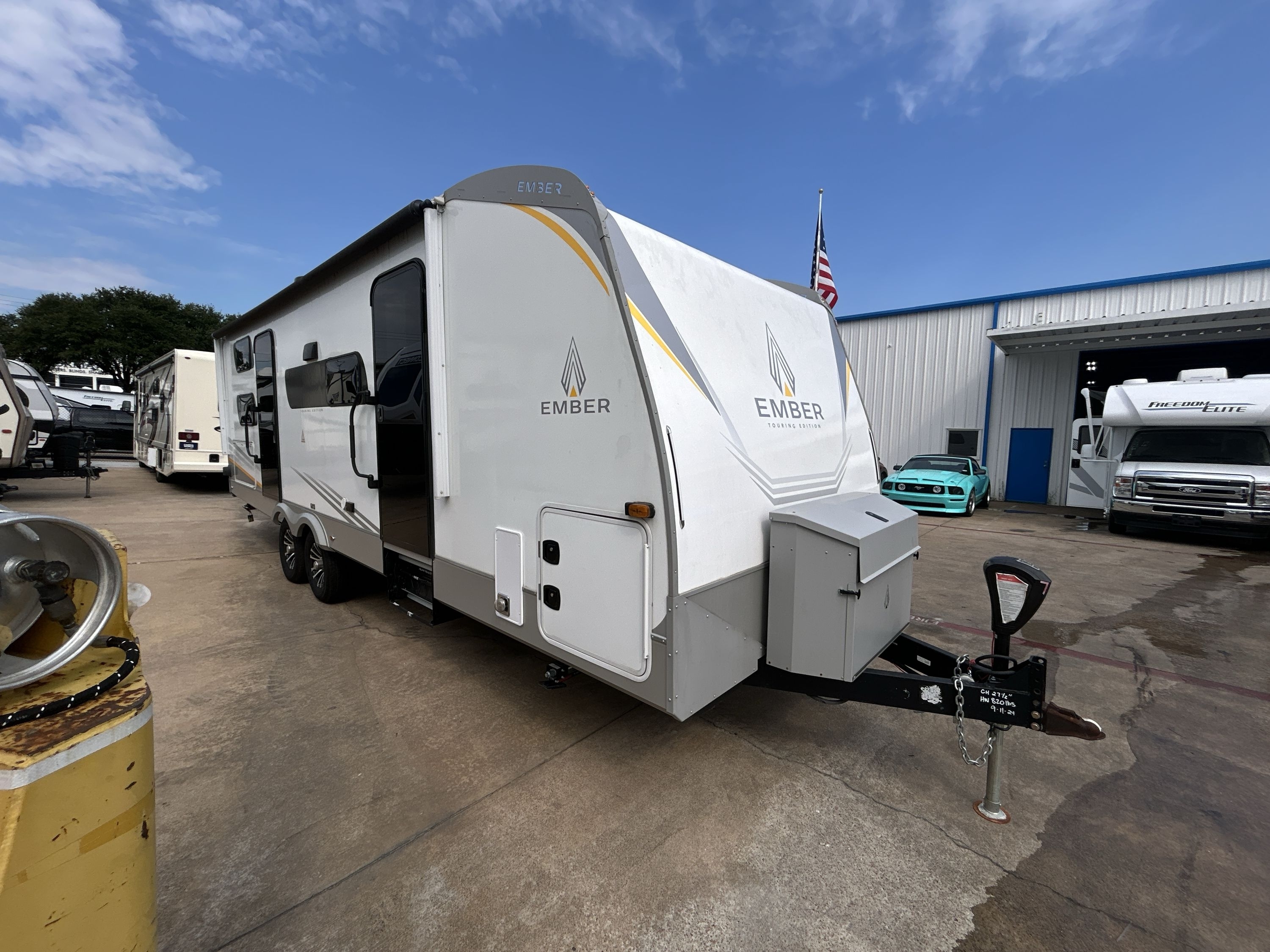 2023 Ember TOURING 24BH in lewisville TX