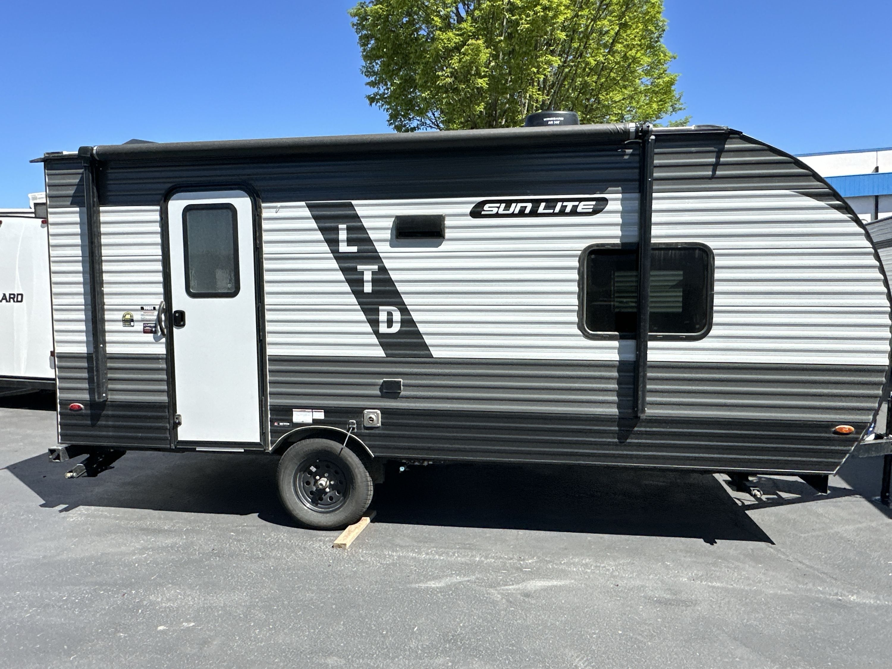 2024 Sunset Park Rv SUN LITE 19BH in fife WA