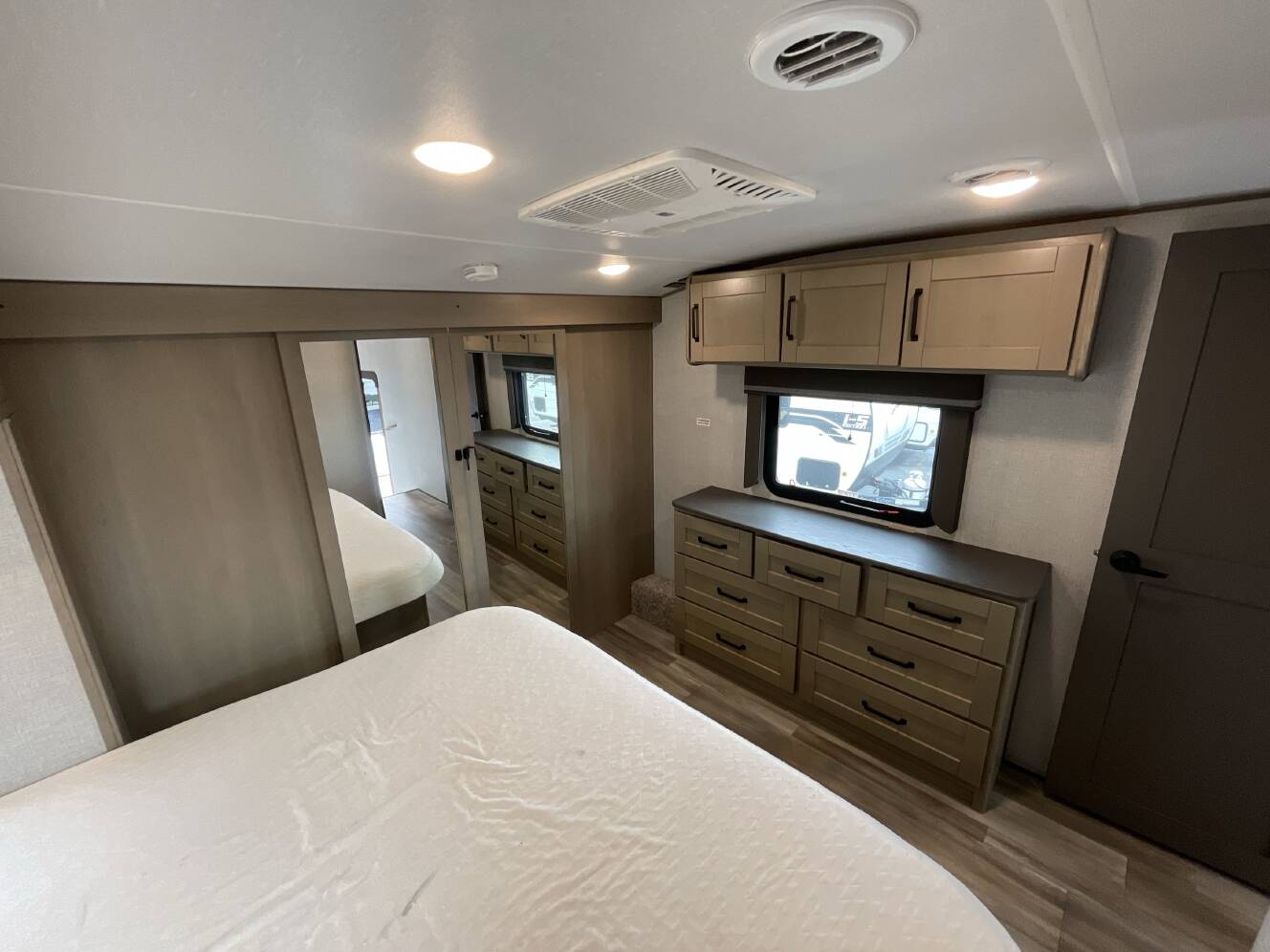 A photo of this 2023 Grand Design REFLECTION 337RLS