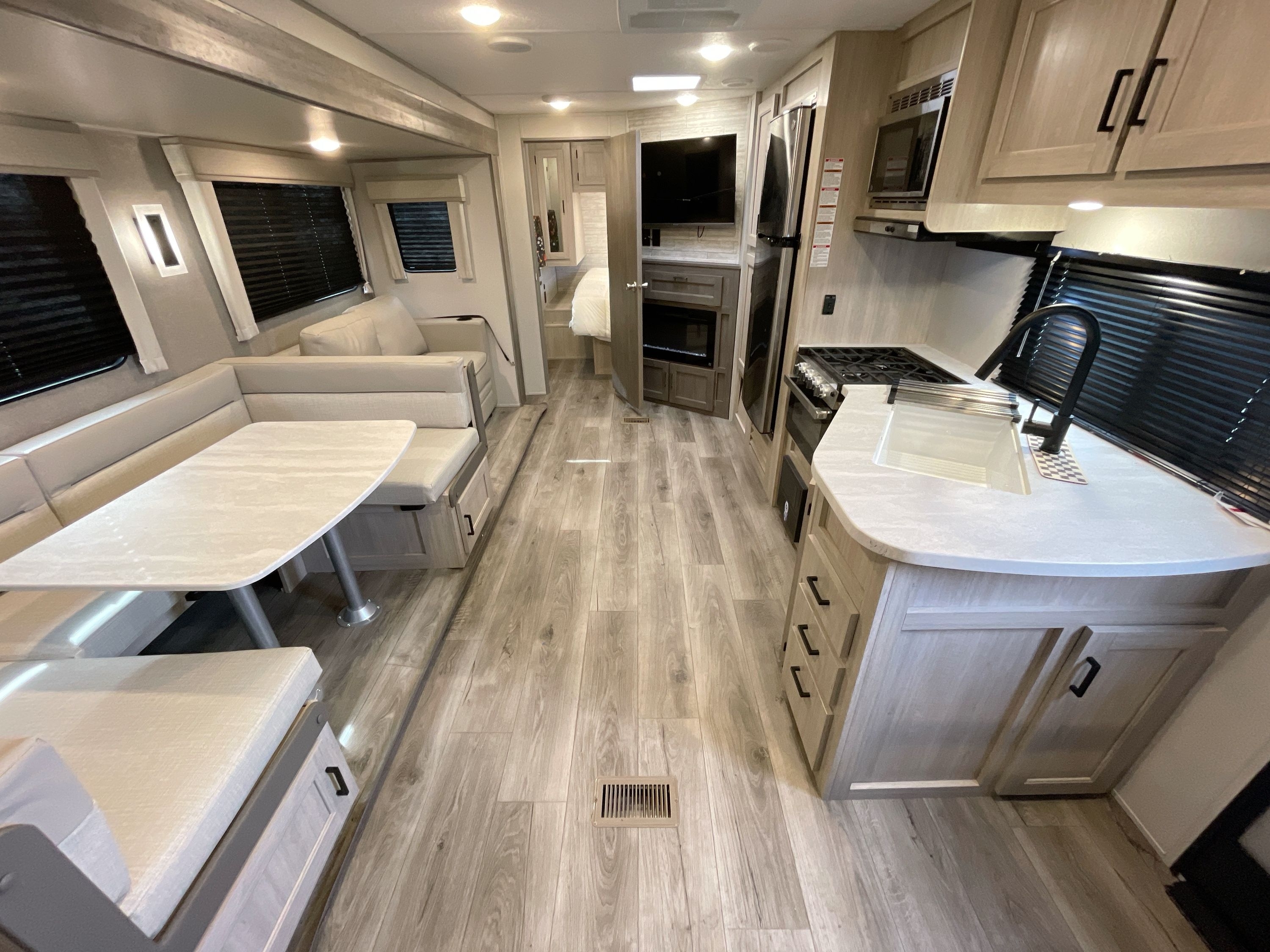 2024 Coachmen CATALINA LEGACY 263BHSCK in richmond IN