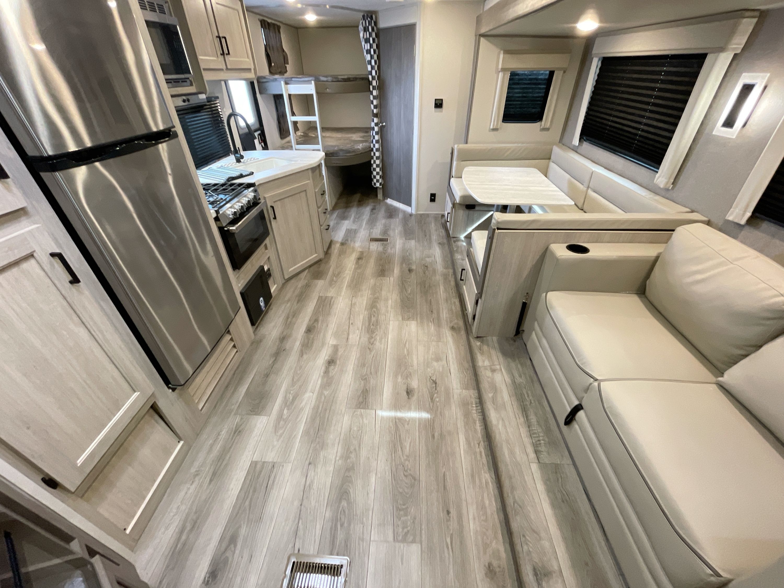 2024 Coachmen CATALINA LEGACY 263BHSCK in richmond IN
