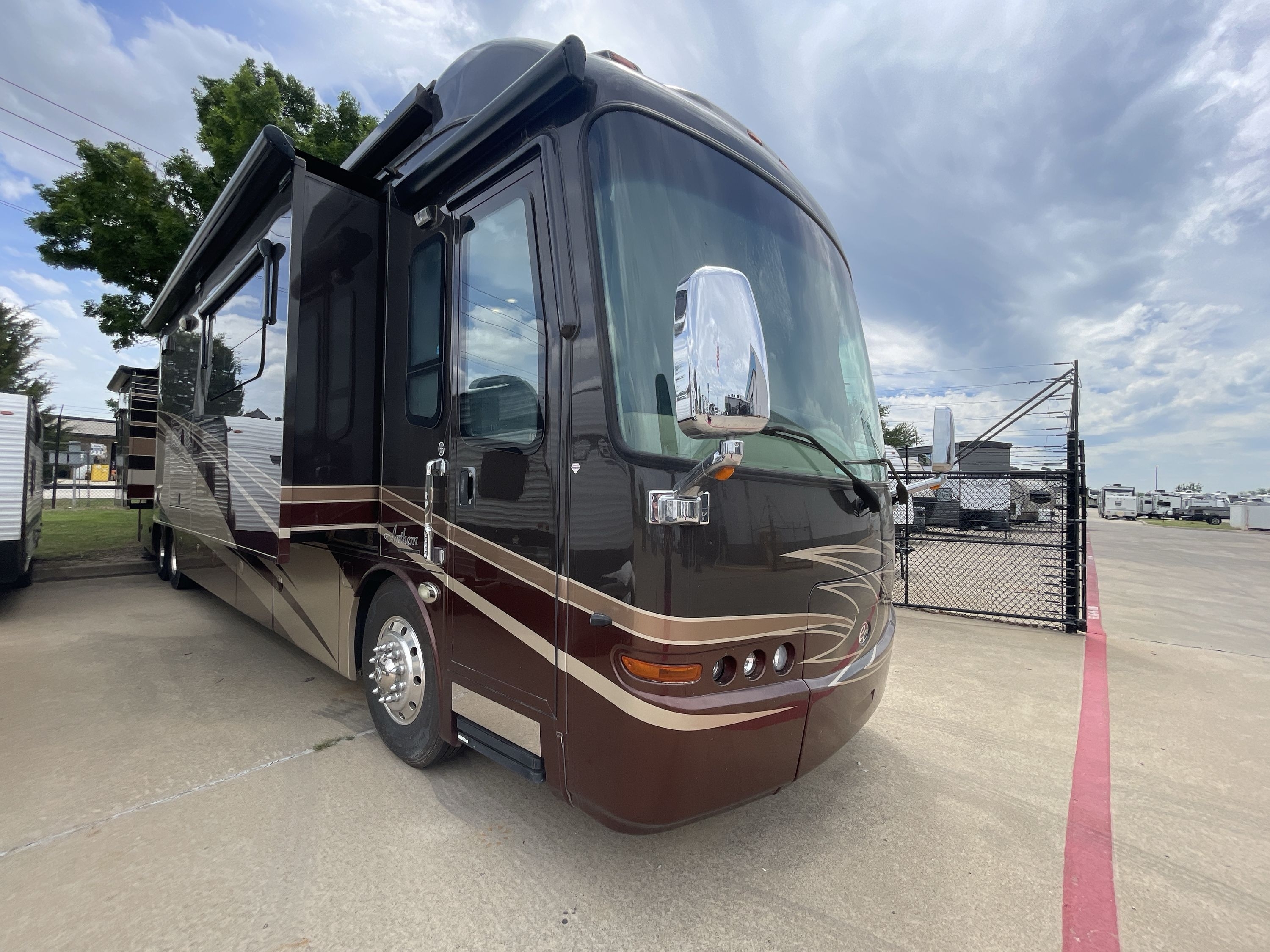 2014 Entegra Coach ANTHEM 44SL in denton TX