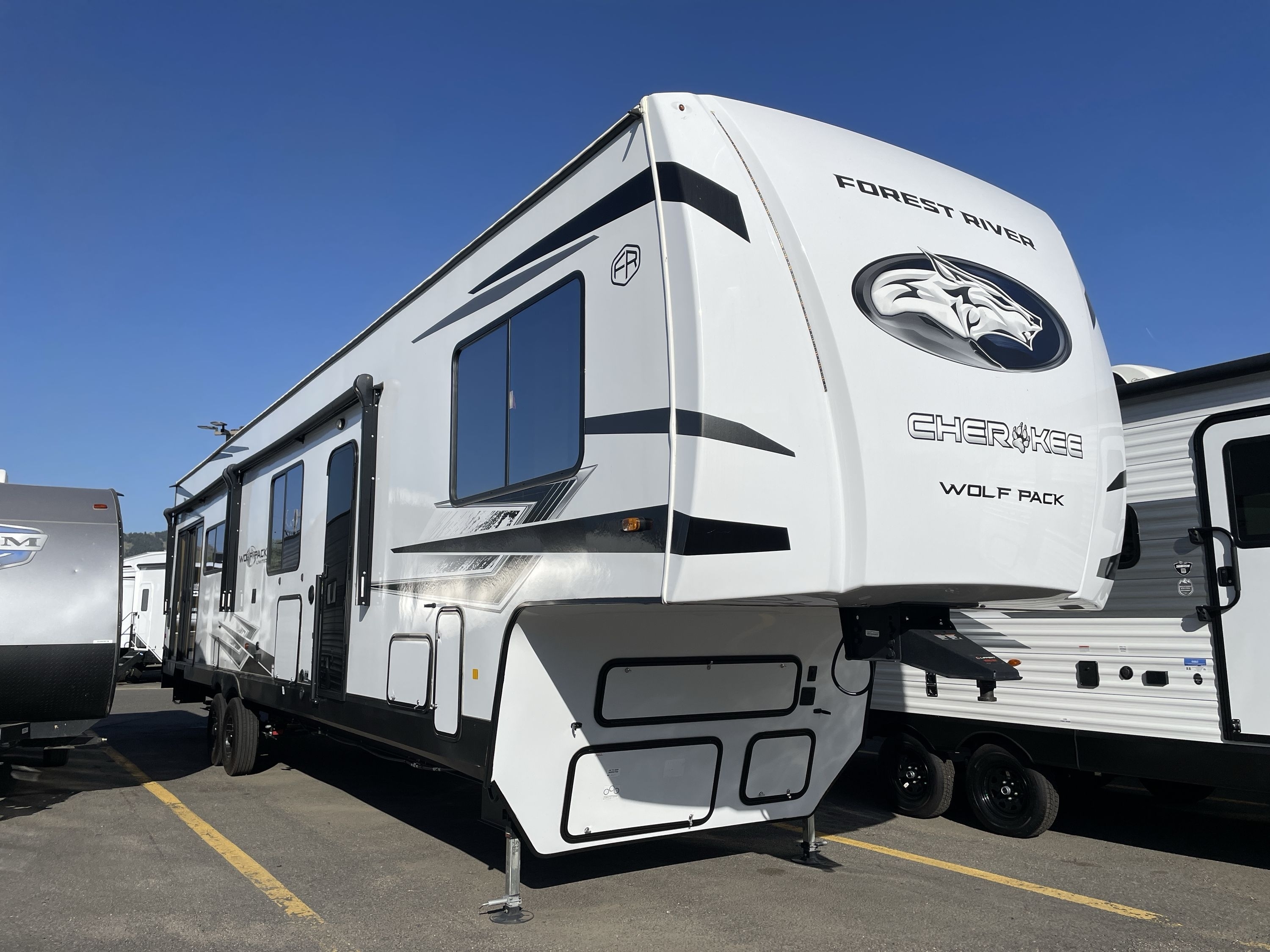 2025 Forest River WOLF PACK 350PACK15 Fifth Wheel Toy Hauler RV