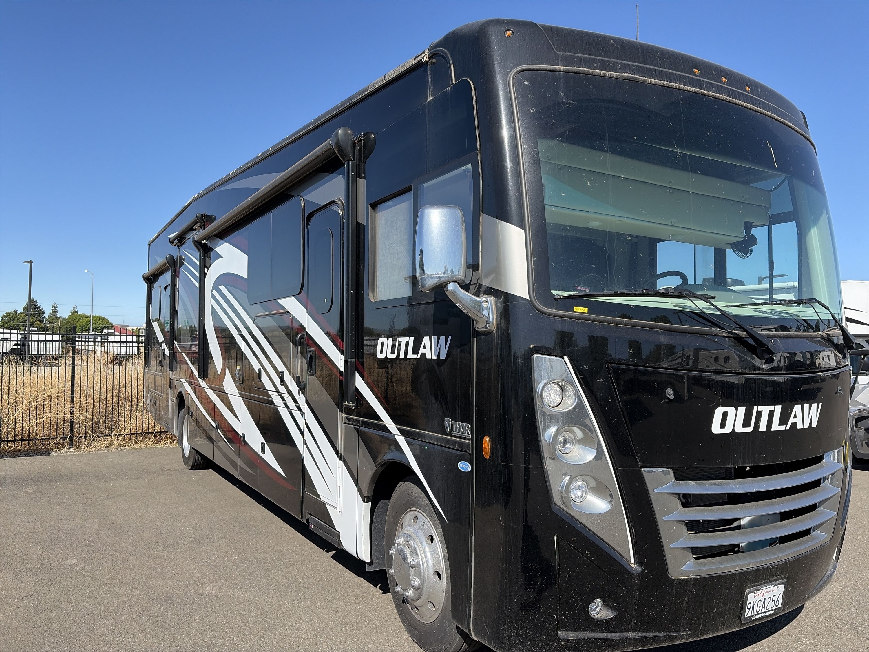 2023 Thor OUTLAW 38MB RV