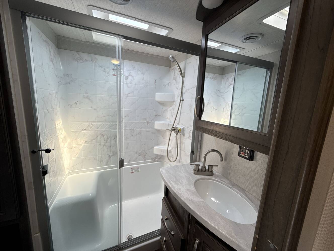 A photo of this 2023 Keystone COUGAR 29RLI