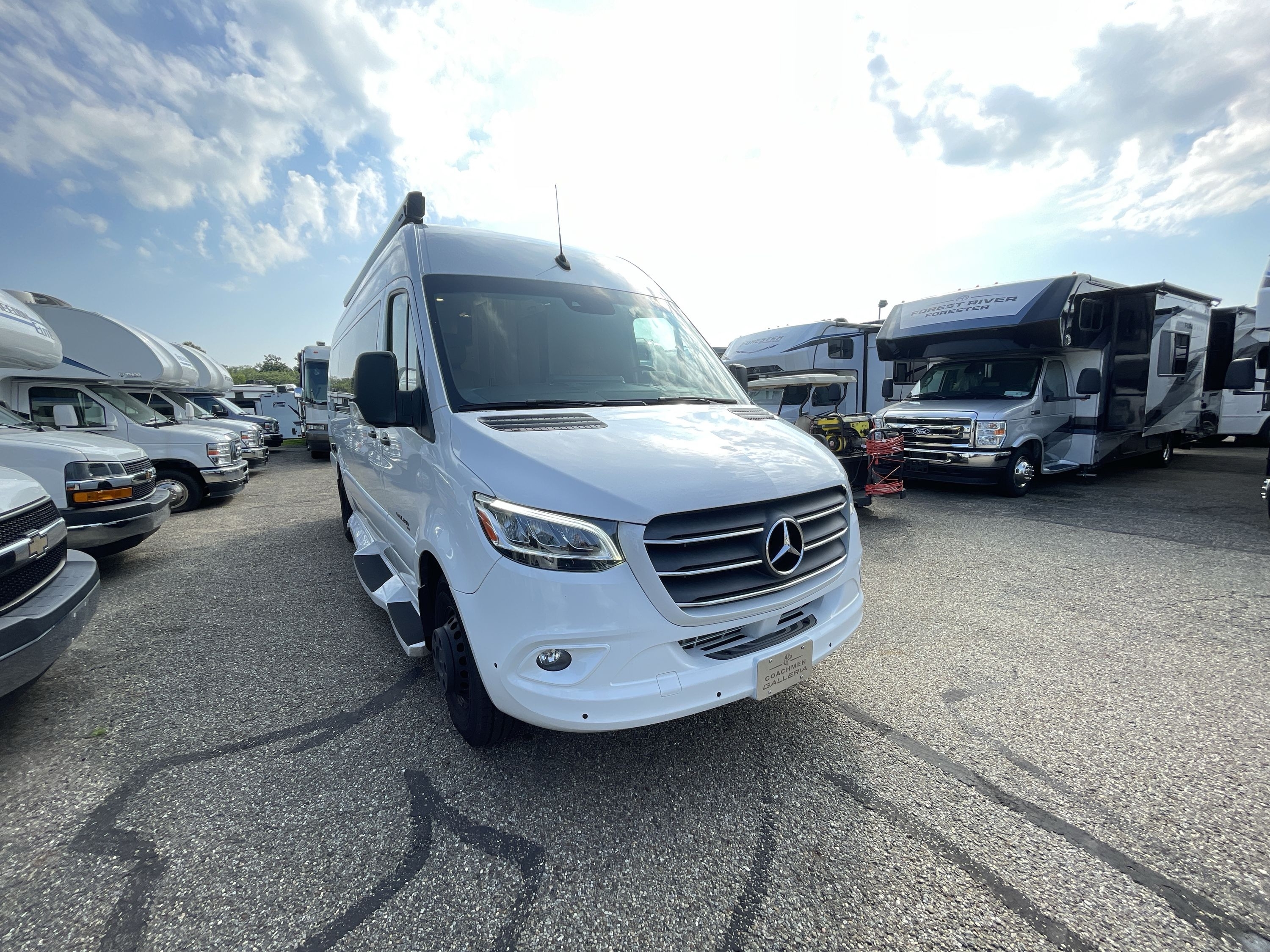 2025 Coachmen GALLERIA 24FL in akron OH
