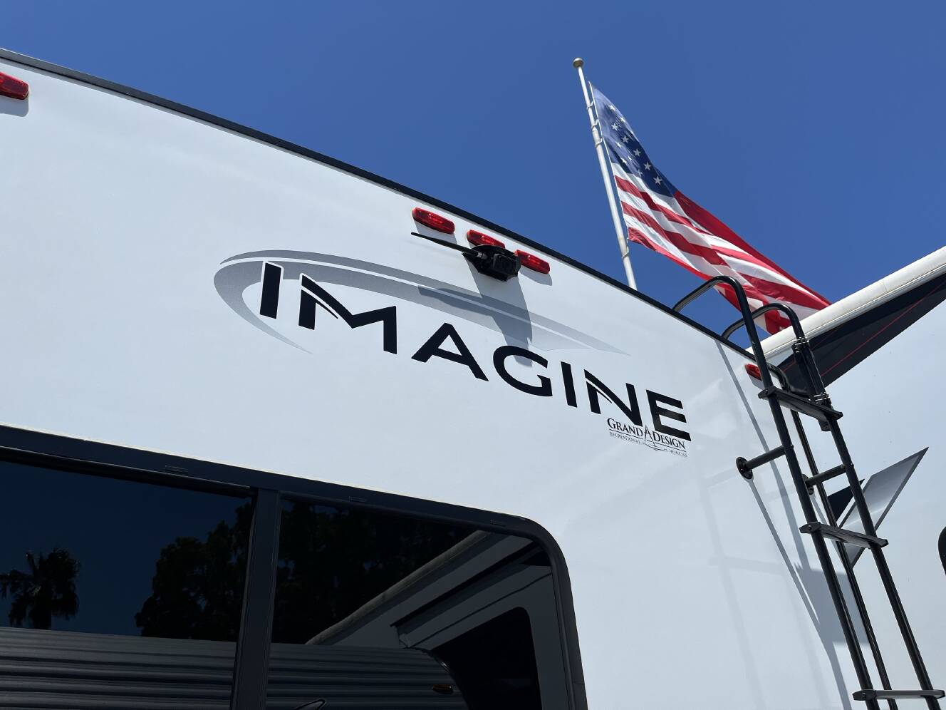 A photo of this 2023 Grand Design IMAGINE 2670MK