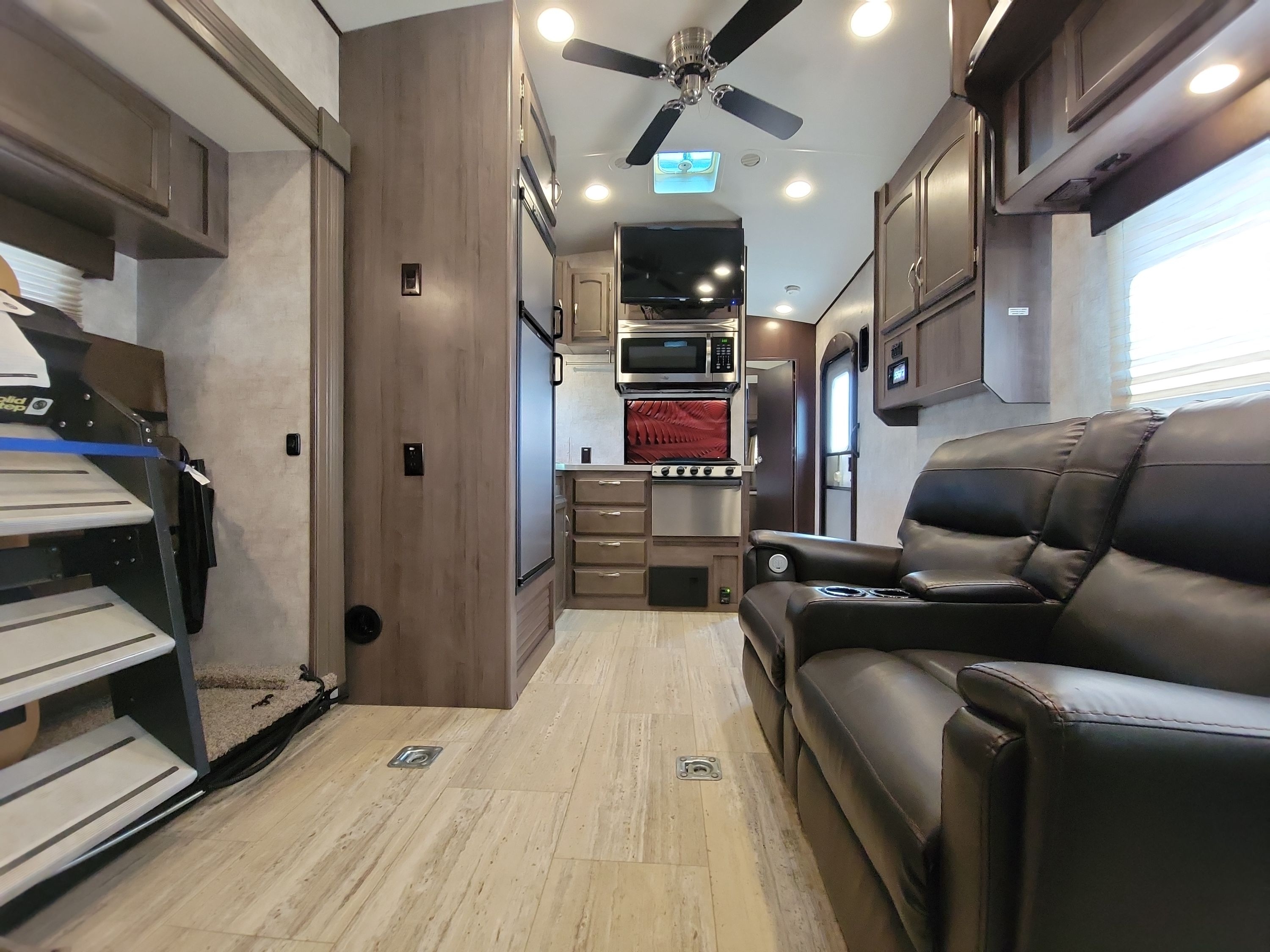 2016 Winnebago SPYDER 28SC in west hatfield MA
