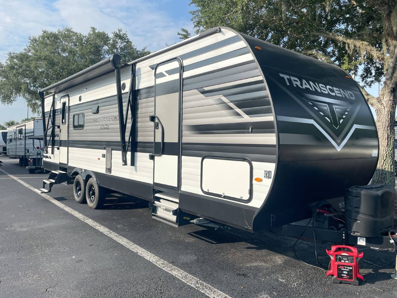 A photo of this 2023 Grand Design TRANSCEND XPLOR 265BH