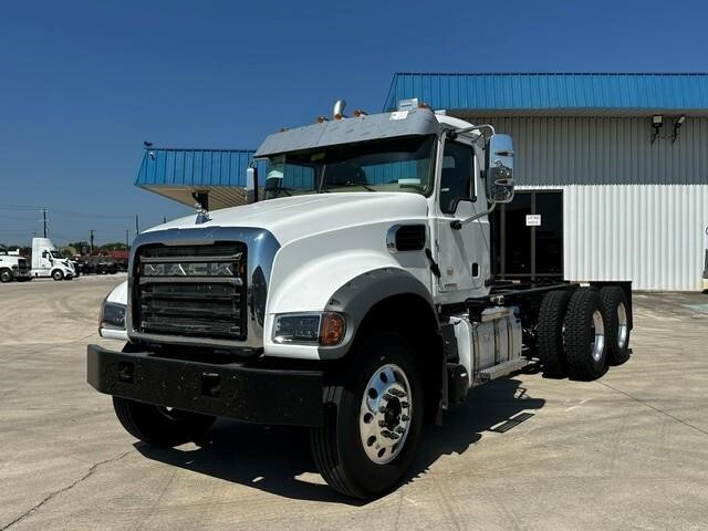 2027 MACK GRANITE 64FR in San Antonio, TX
