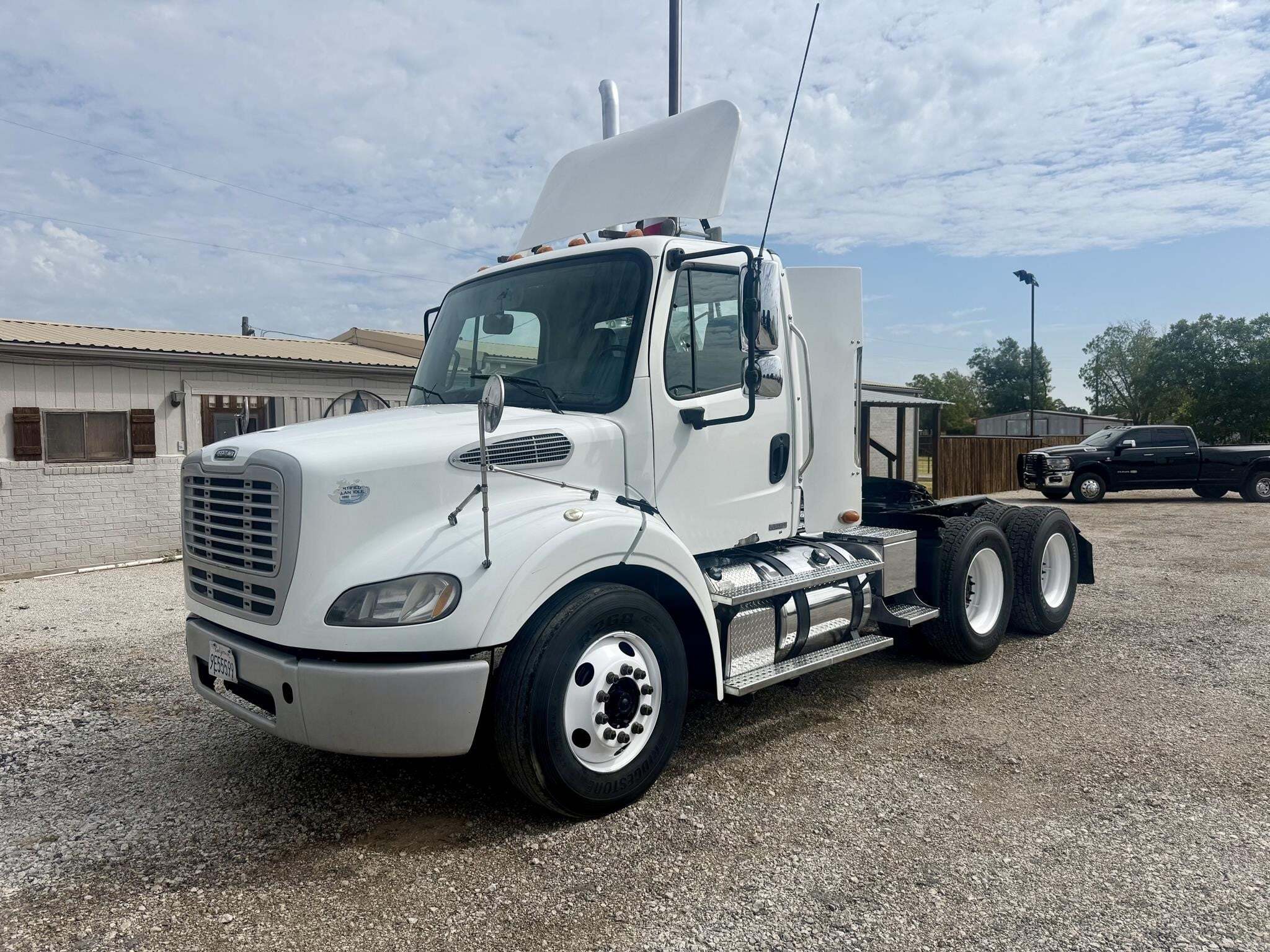 2012 FREIGHTLINER BUSINESS CLASS M2 112 in Eastland, TX