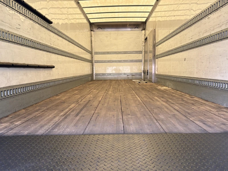 2019 INTERNATIONAL DURASTAR 4300