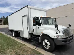 2019 INTERNATIONAL DURASTAR 4300