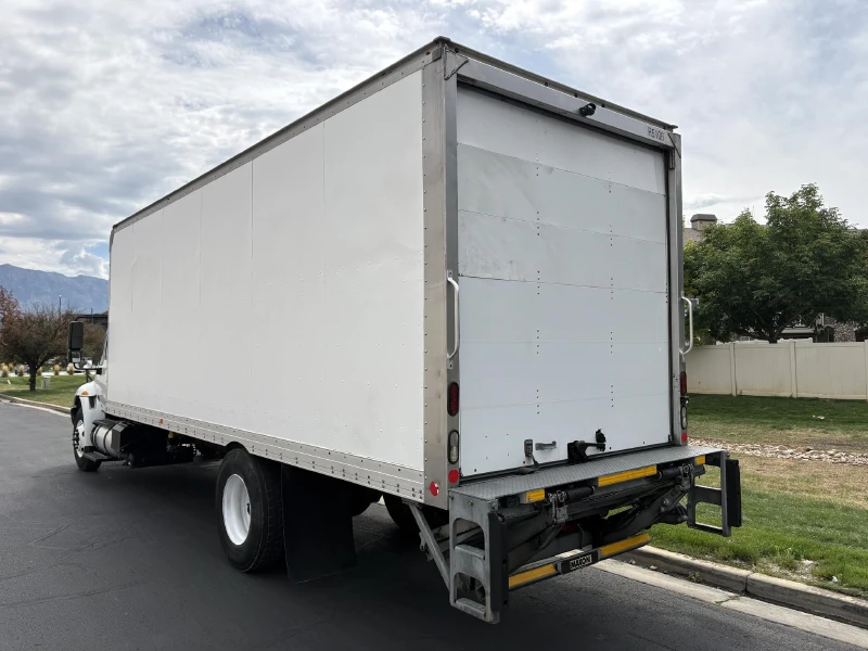 2019 INTERNATIONAL DURASTAR 4300