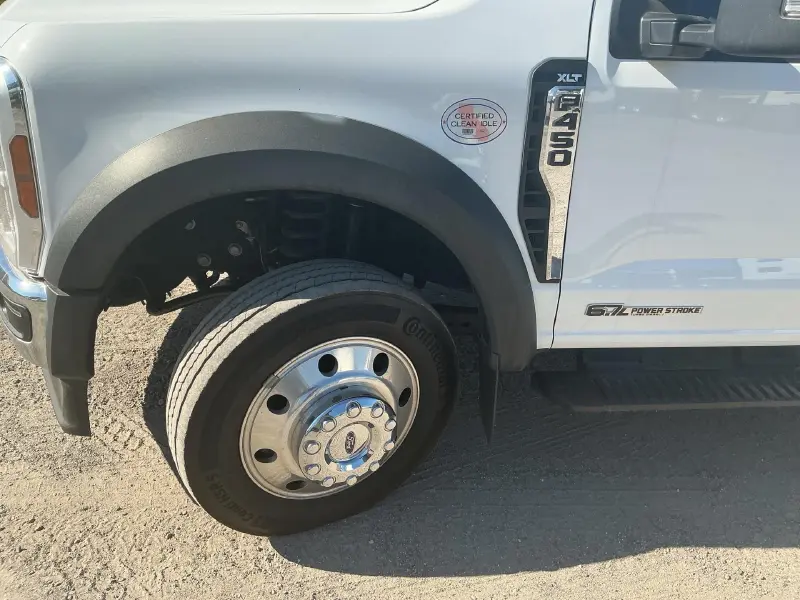 2025 FORD F450
