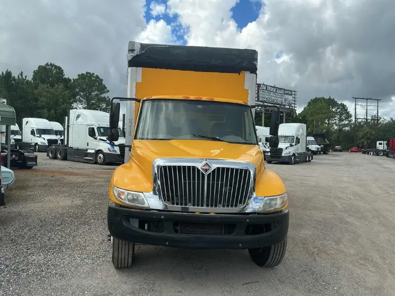 2016 INTERNATIONAL 4300