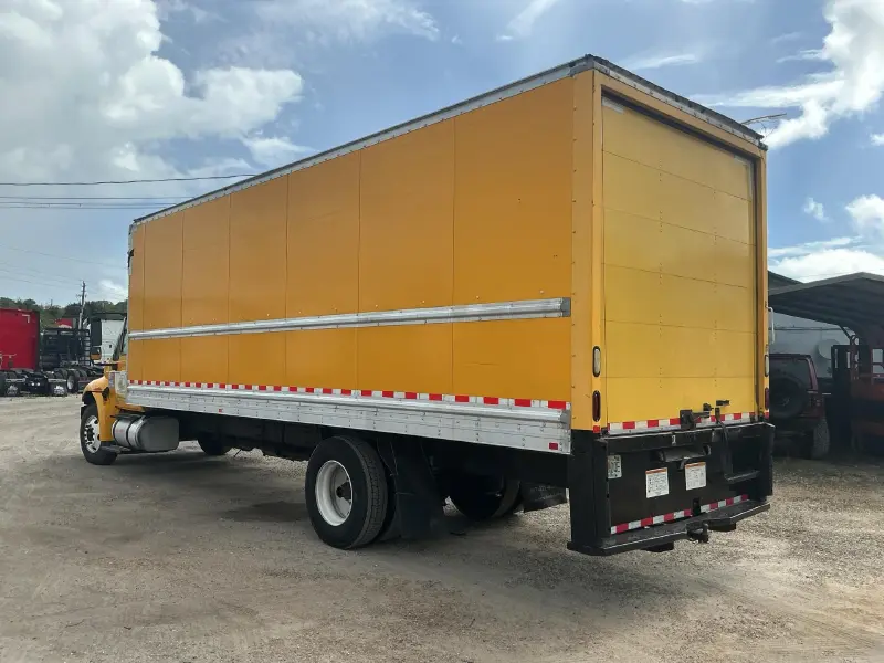 2016 INTERNATIONAL 4300