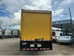 2016 INTERNATIONAL 4300