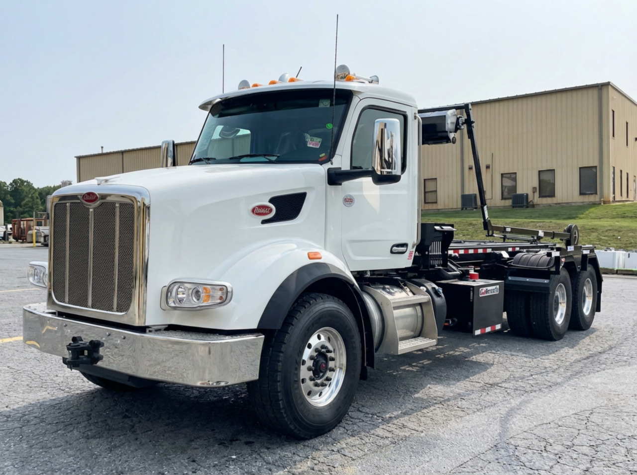 2025 PETERBILT 567 in Decatur, GA