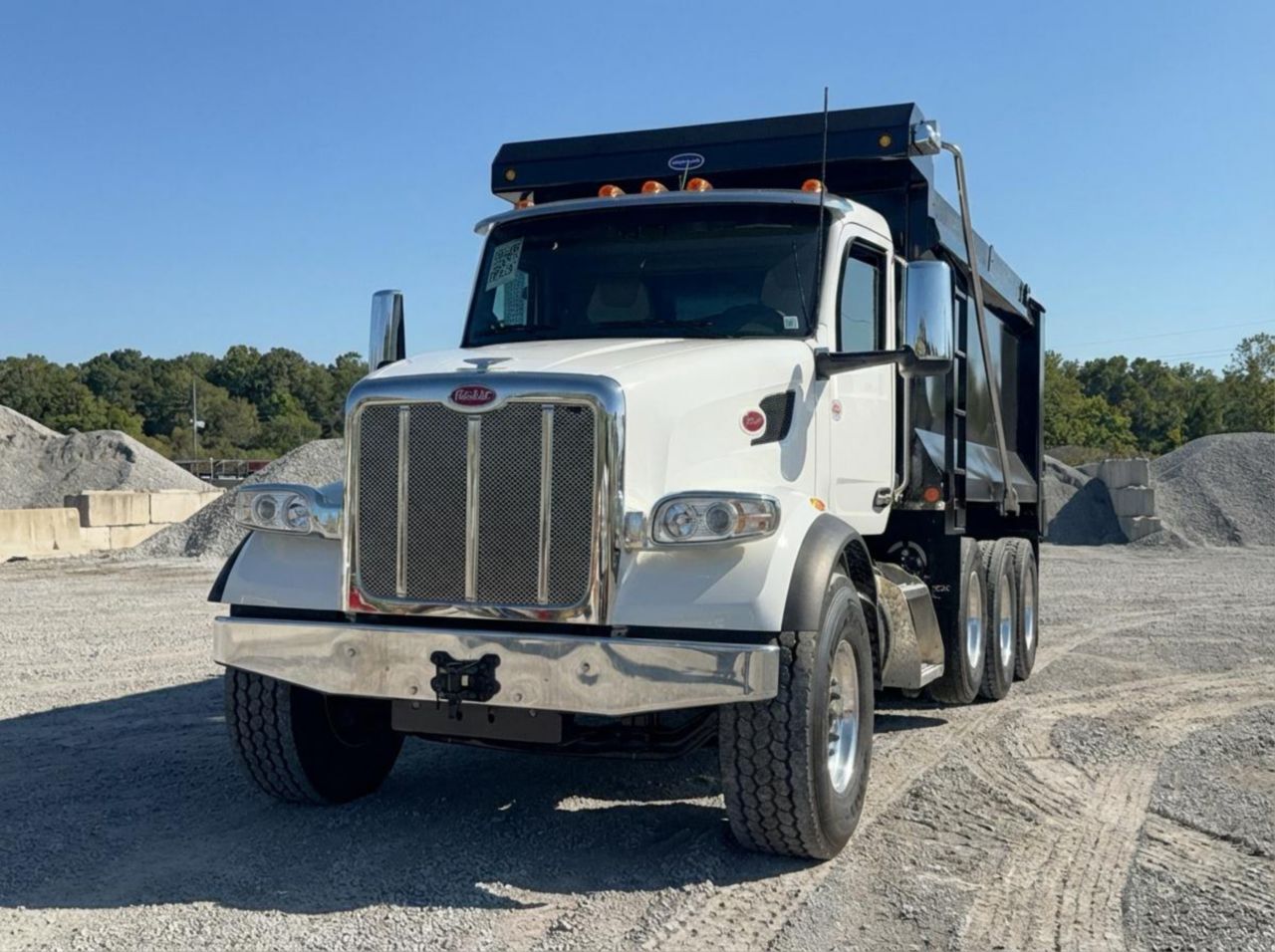 2025 PETERBILT 567 in Humble, TX