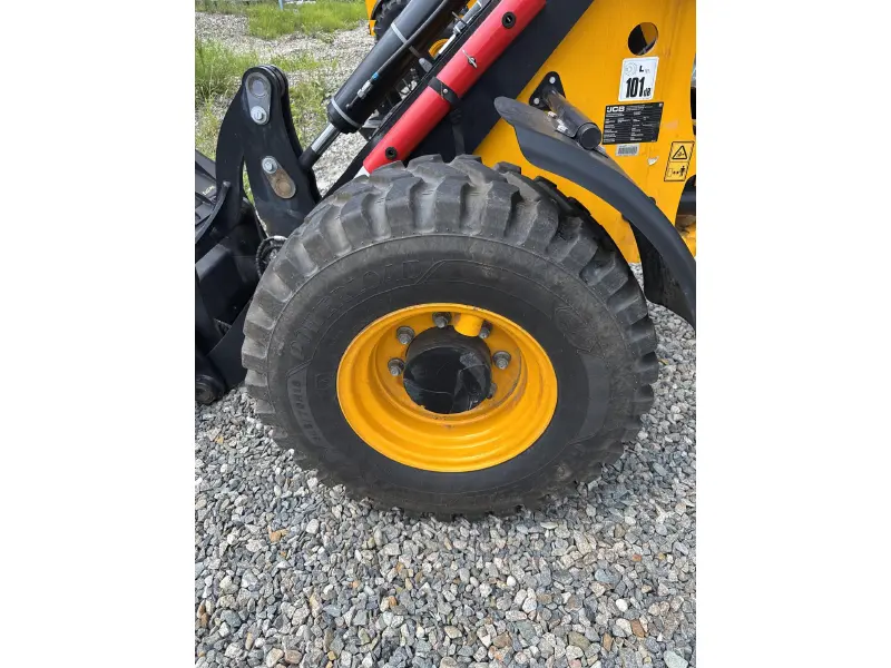2024 JCB 407