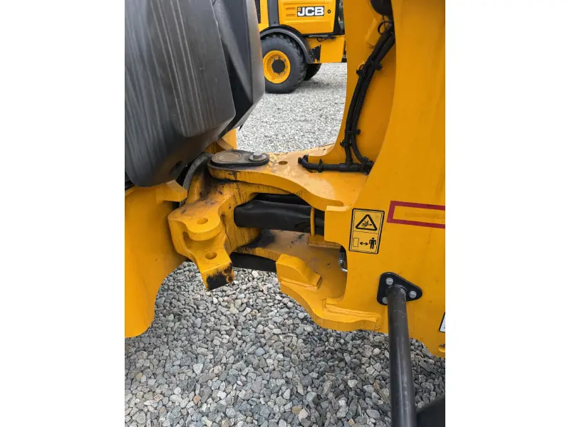 2024 JCB 407