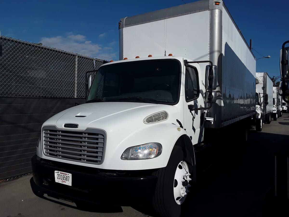 2016 FREIGHTLINER BUSINESS CLASS M2 106 in Fontana, CA