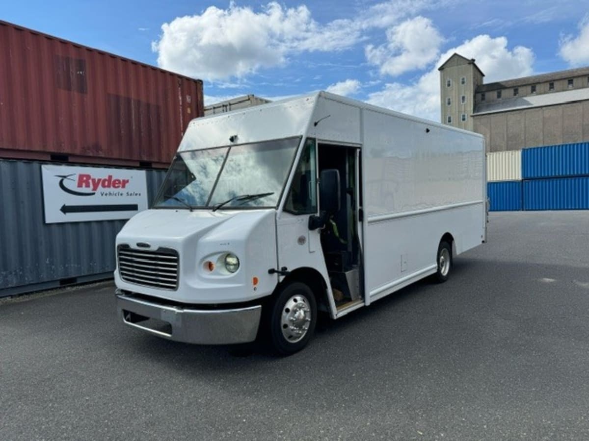 2019 FRTLR CUSTOM CHASSIS CORP MT45 in Springfield, MA