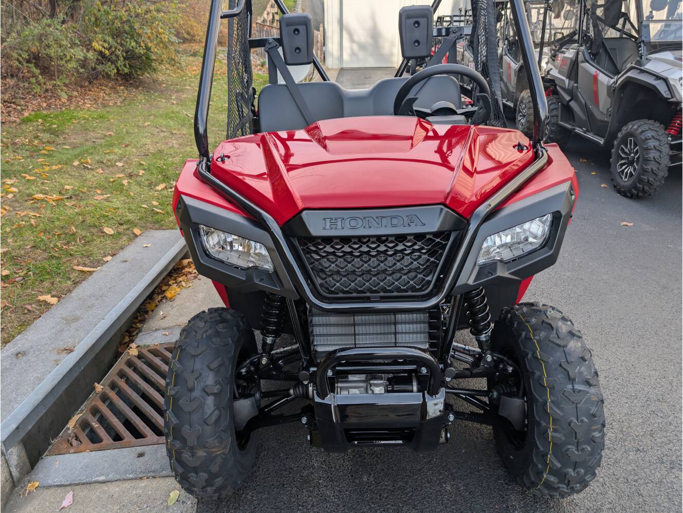 A photo of this 2026 Honda Pioneer 520