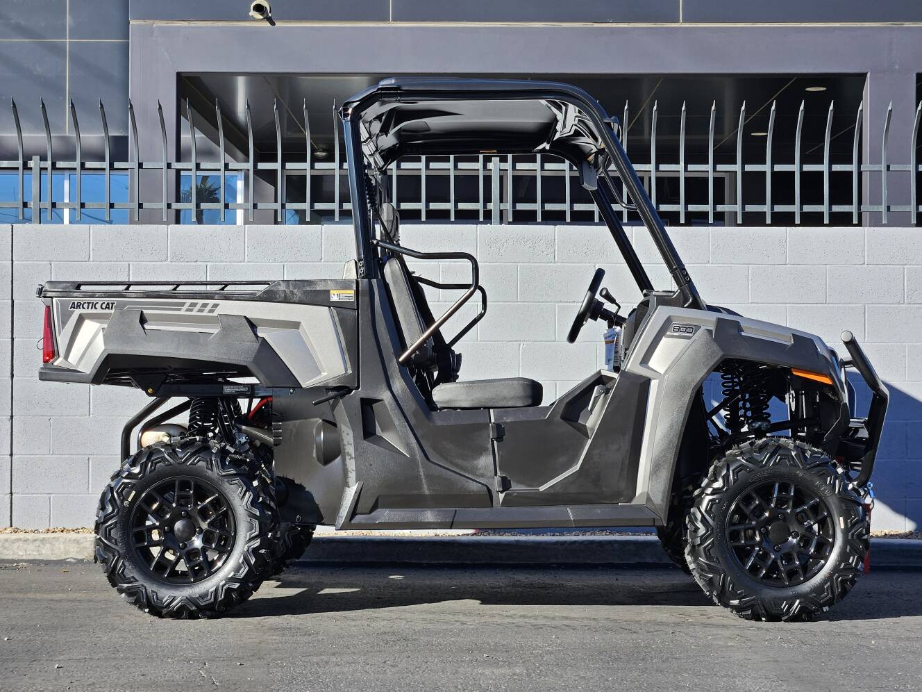 A photo of this 2025 Arctic Cat Prowler XT