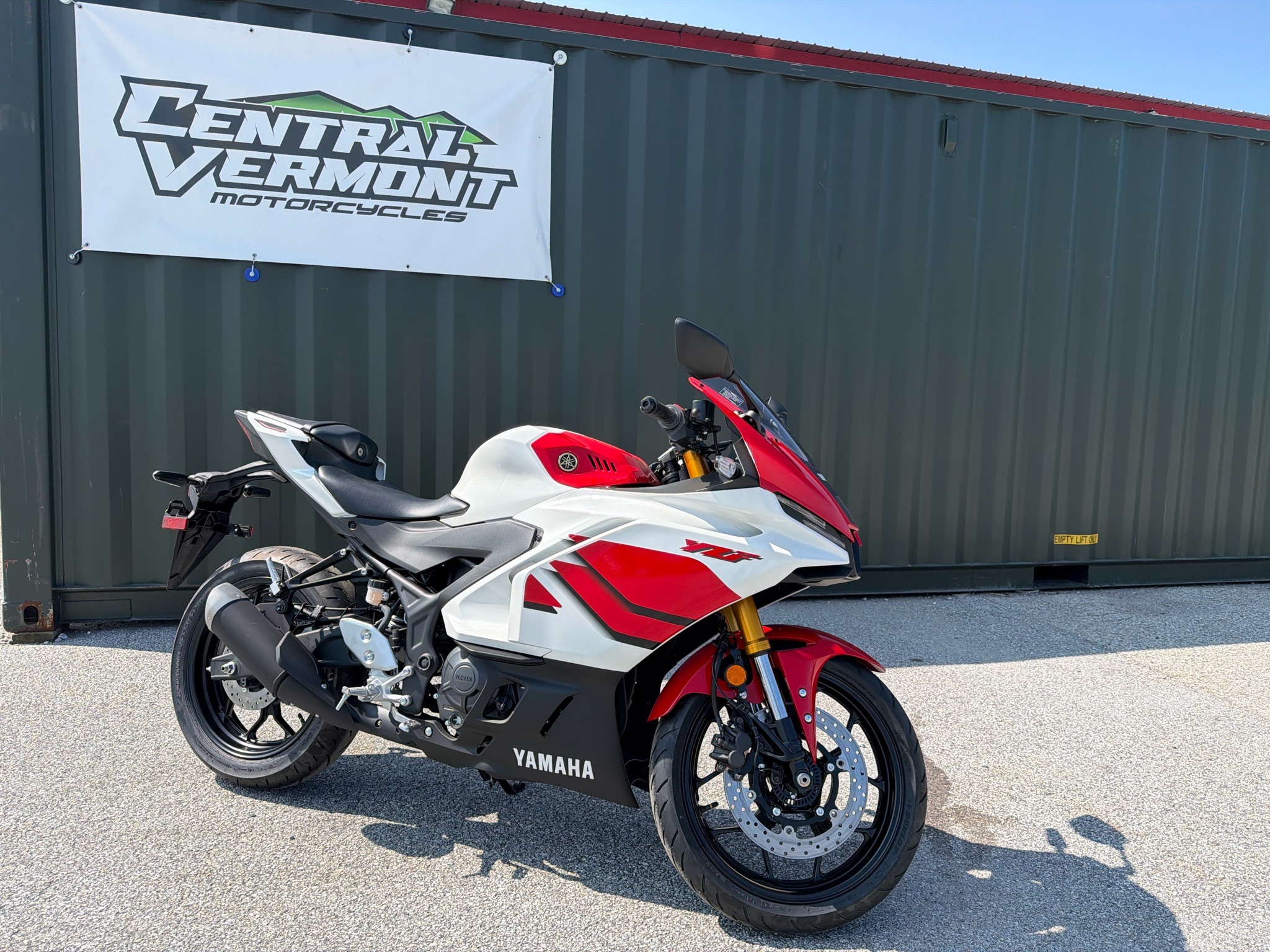 2026 Yamaha YZF-R3 R3 in Rutland, VT