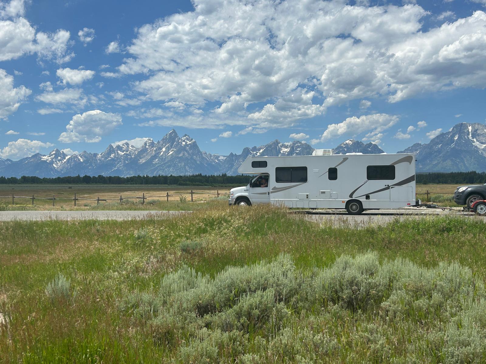 2019 Thor Motor Coach FOUR WINDS MAJESTIC 28A RV