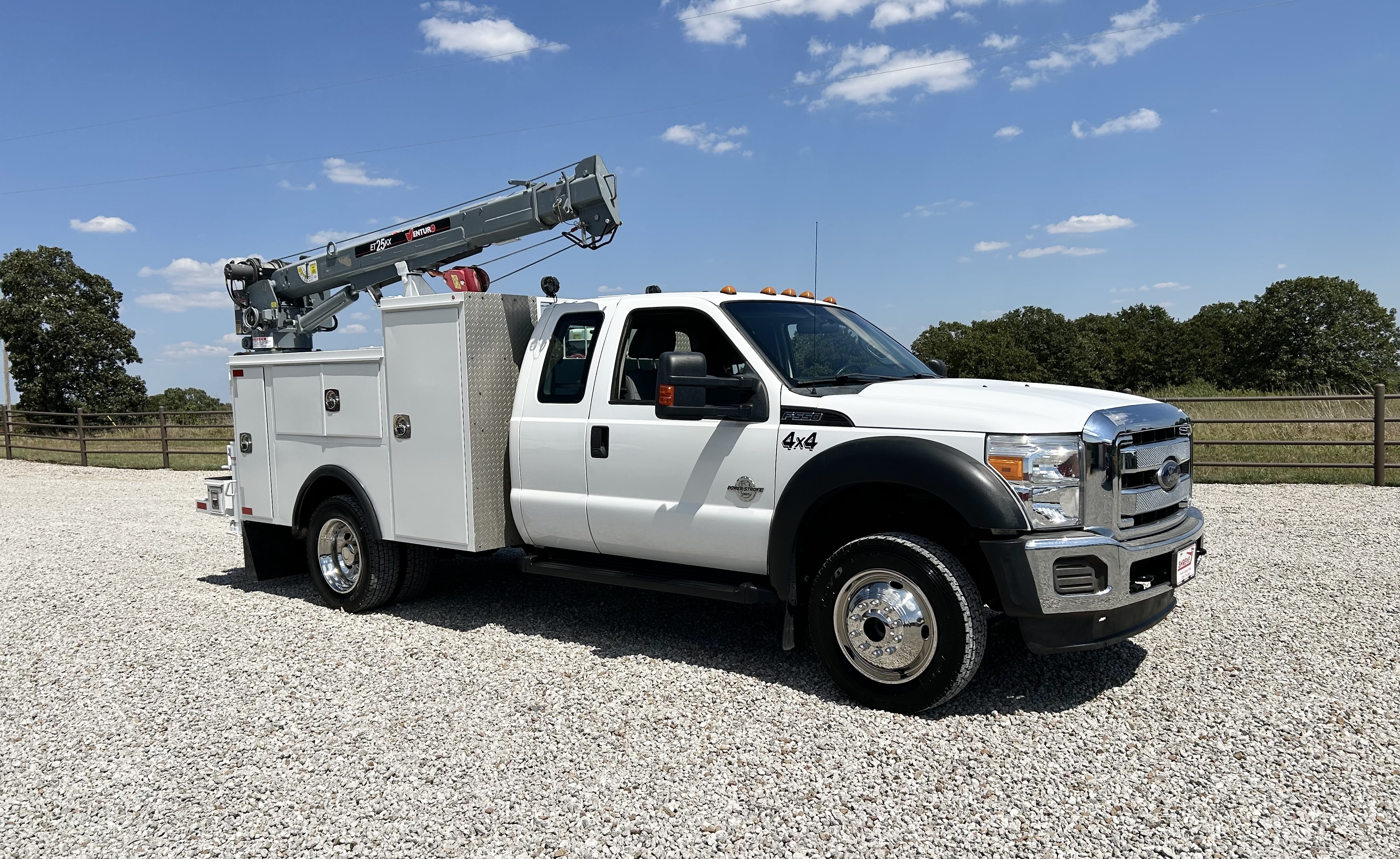 2012 FORD F550 in Barnsdall, OK