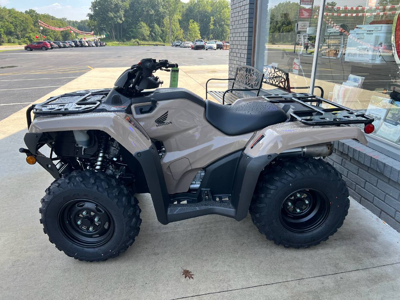 A photo of this 2027 Honda FourTrax Rancher 4x4 Automatic DCT EPS