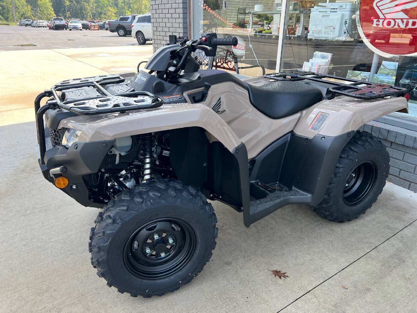 A photo of this 2027 Honda FourTrax Rancher 4x4 Automatic DCT EPS