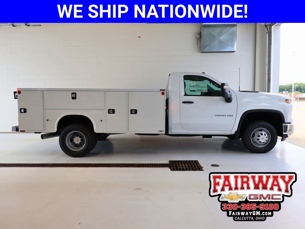 2026 CHEVROLET Silverado 3500HD in East Liverpool, OH
